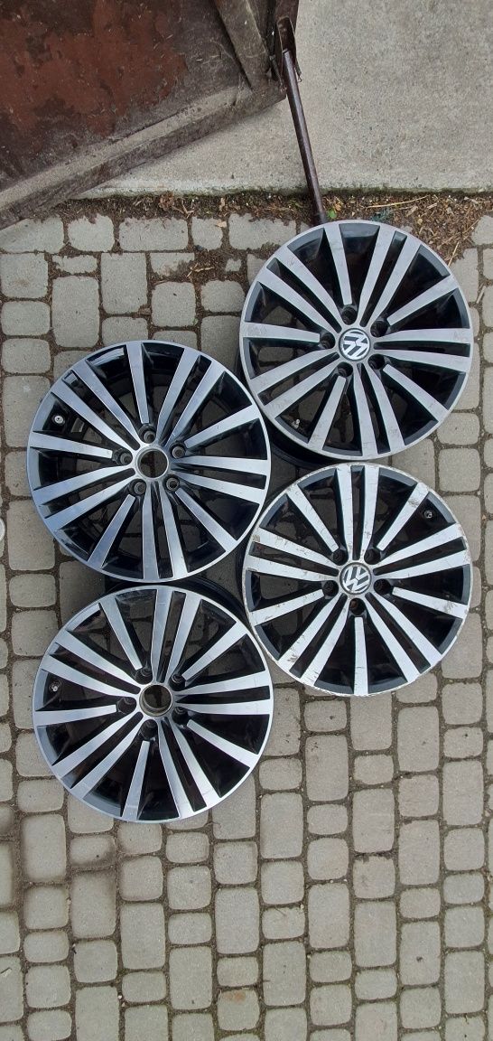 VW Passat B7 5x112 4 Felgi Aluminiowe 17cali ET 47 BiColor oryginał VW