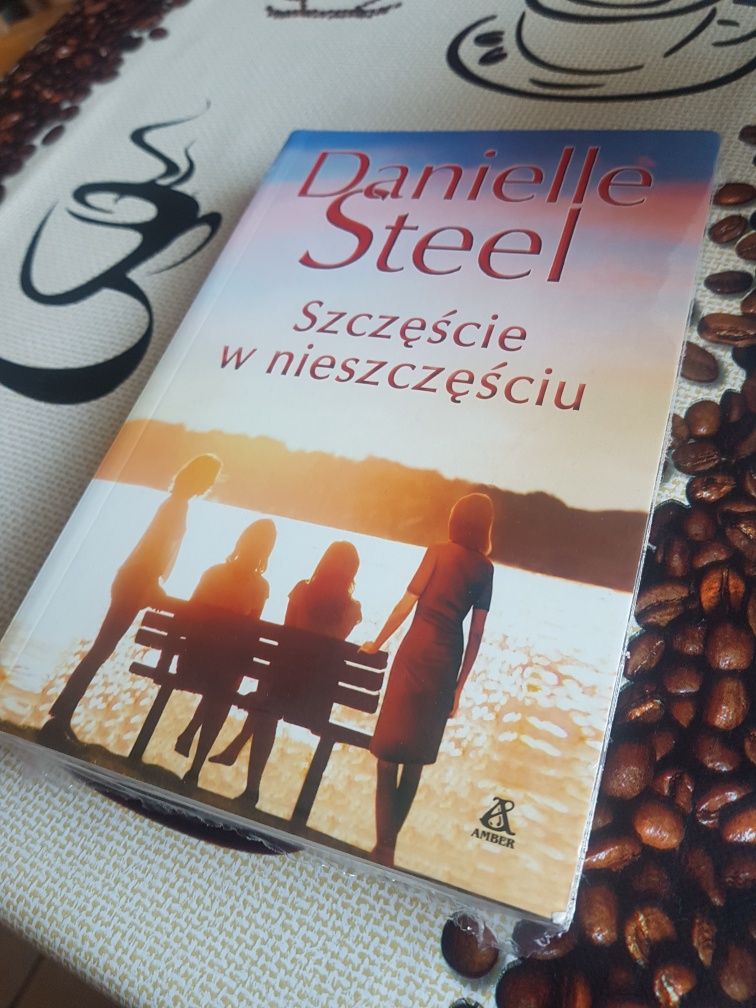 Danielle Steel Szczęście w nieszczęściu