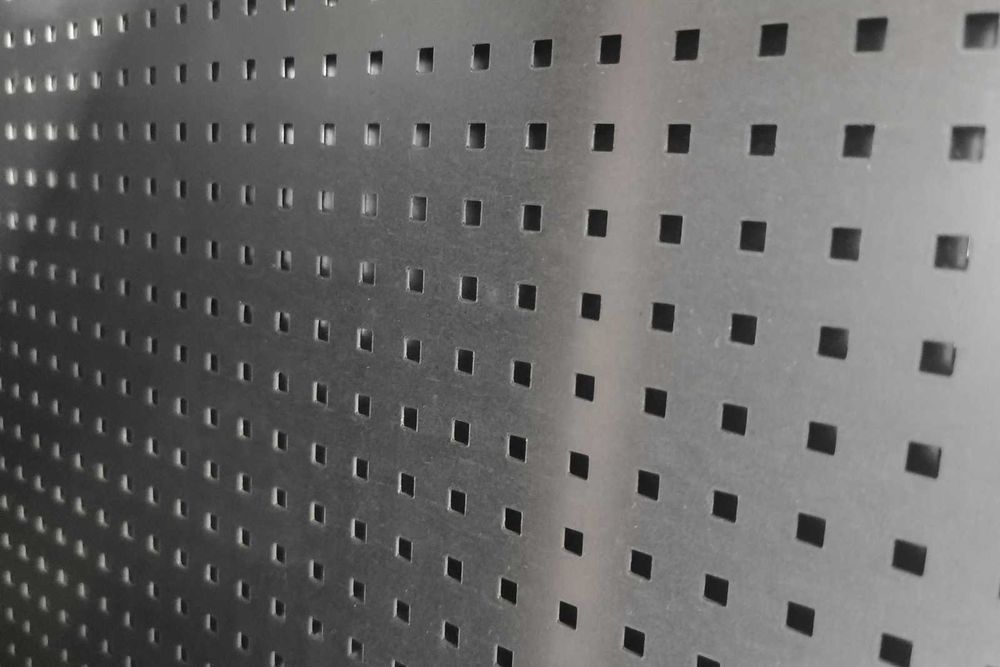 Blacha perforowana Qg STAL SUROWA OCYNK na wymiar METALTECH Września