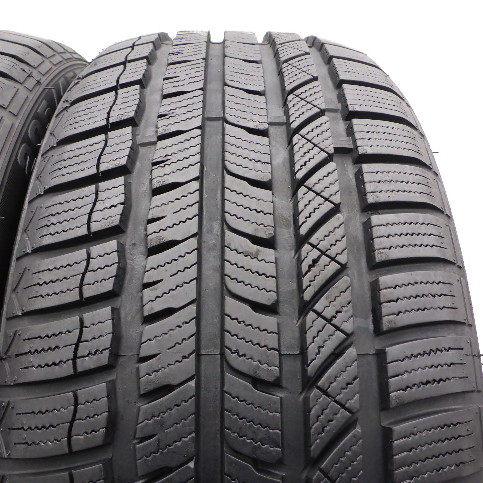 205/45/17 Momo 205/45R17 88V XL North Pole Zima 2020 7,8mm Jak Nowe