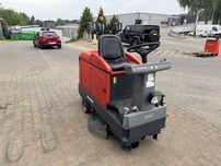 Myjka szorowarka Hako B 910 Maszyna czyszcząco szorująca  Hakomatic