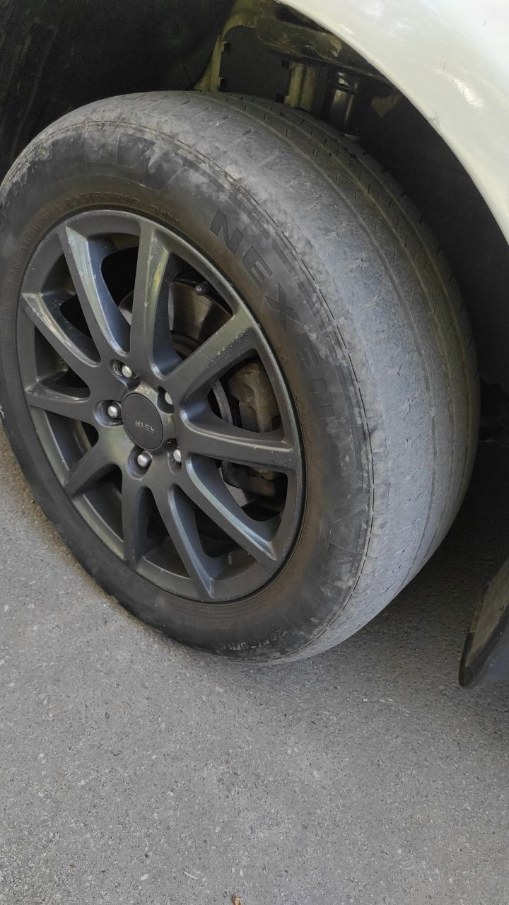 Продам шины 205 55 r16 4 шт, 1200 грн комплект