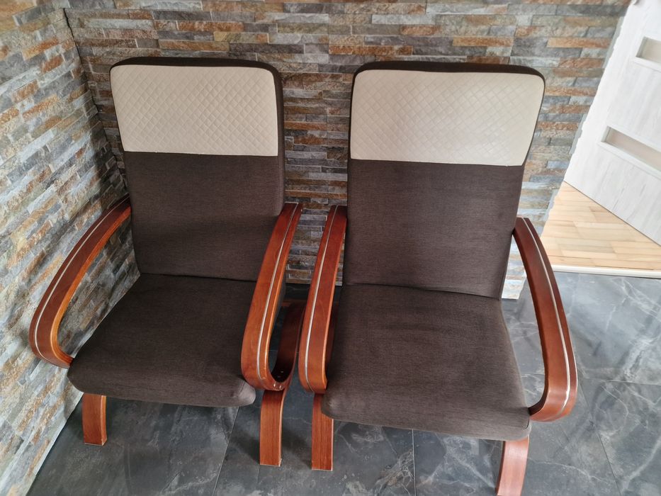 Zestaw dwóch foteli