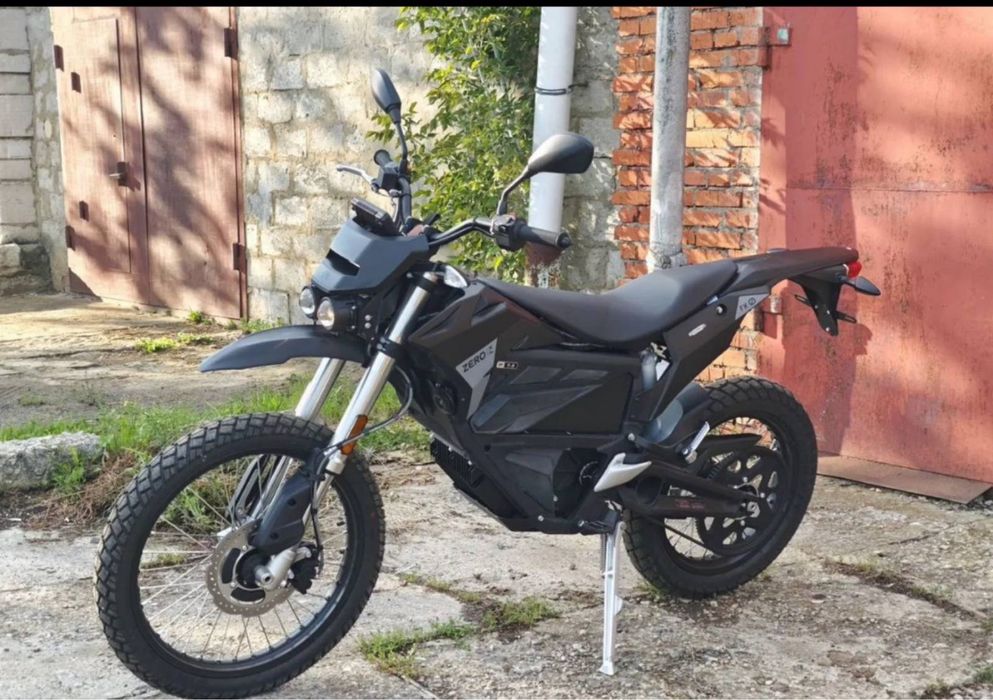 Мотоцикл Zero FX