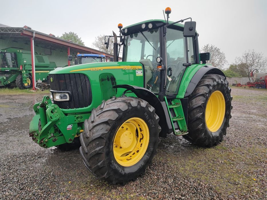 Ciągnik rolniczy John Deere 6920S