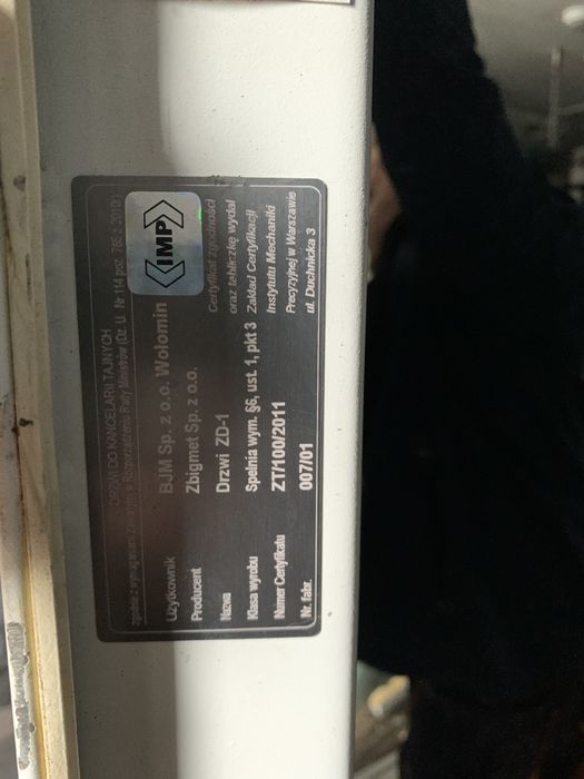 Drzwi pancerne stalowe Zbigmet lewe i prawe