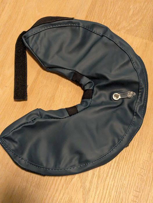 Dmuchany kołnierz ochronny dla psa rozmiar S - zapobiega lizaniu ran