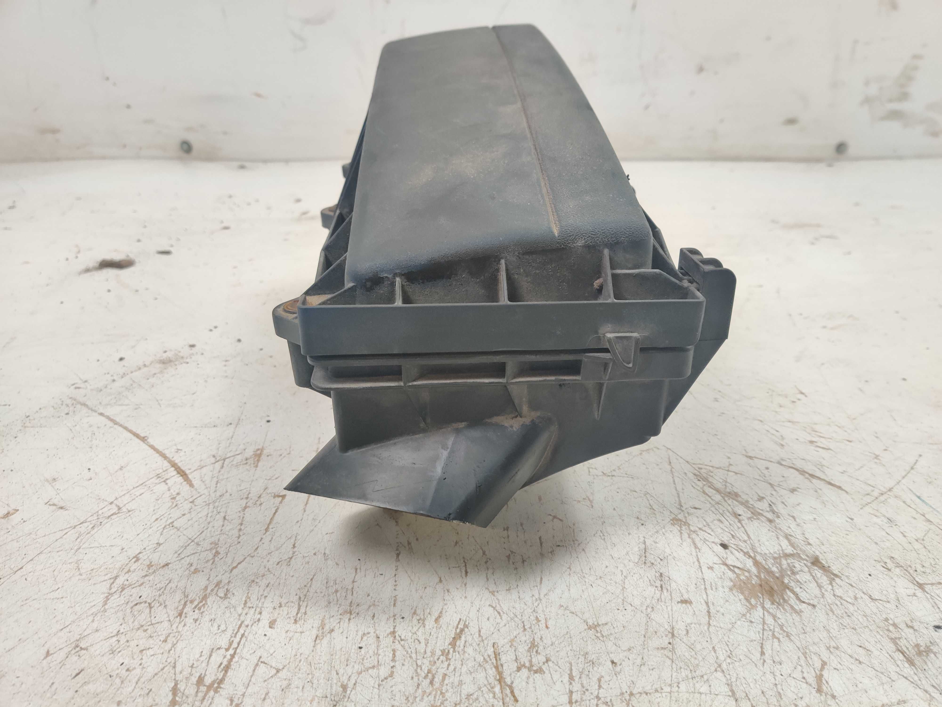 Ford Mondeo MK3 2.0 TDCI Obudowa Filtra Powietrza