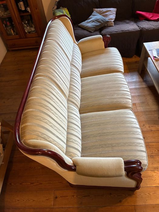 wiktoriańska sofa angielski klasycyzm materiał crem drewno wiśnia