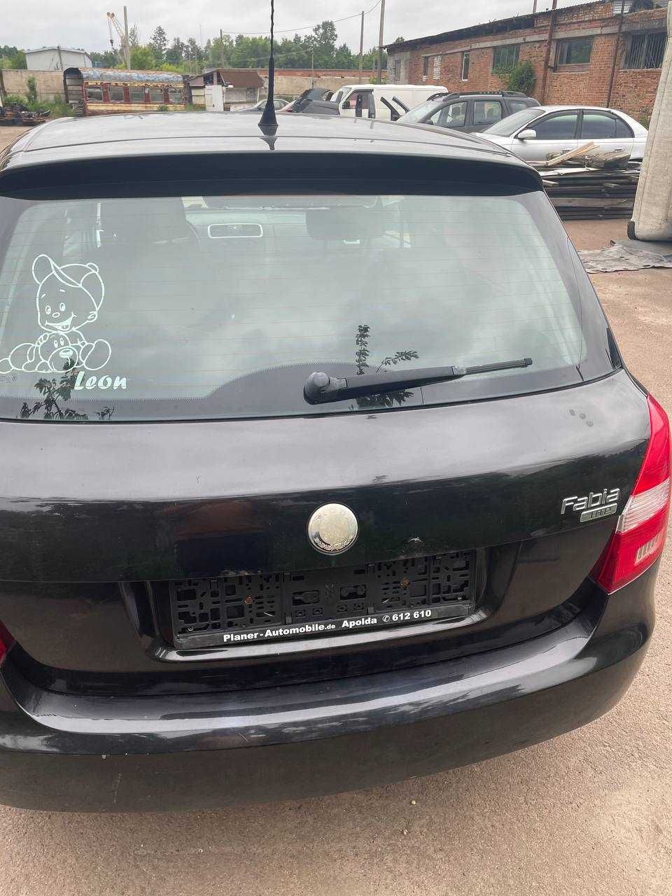 Крышка багажника со стеклом, шкода фабия 2 хетчбек, ляда Skoda fabia 2