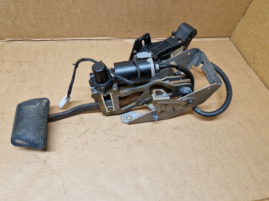 Pedał hamulca podstawa pedału gazu Jeep Grand Cherokee III WK WH