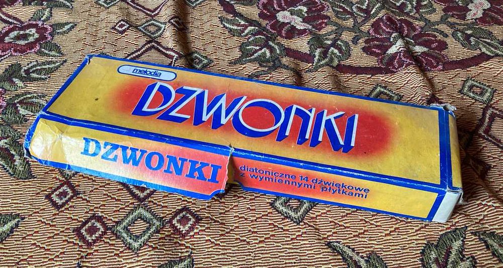Stare dzwonki diatoniczne cymbałki do grania Melodia PRL