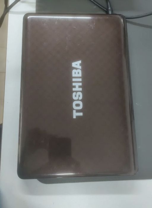 Portátil Toshiba 14" 8GB SSD 240GB