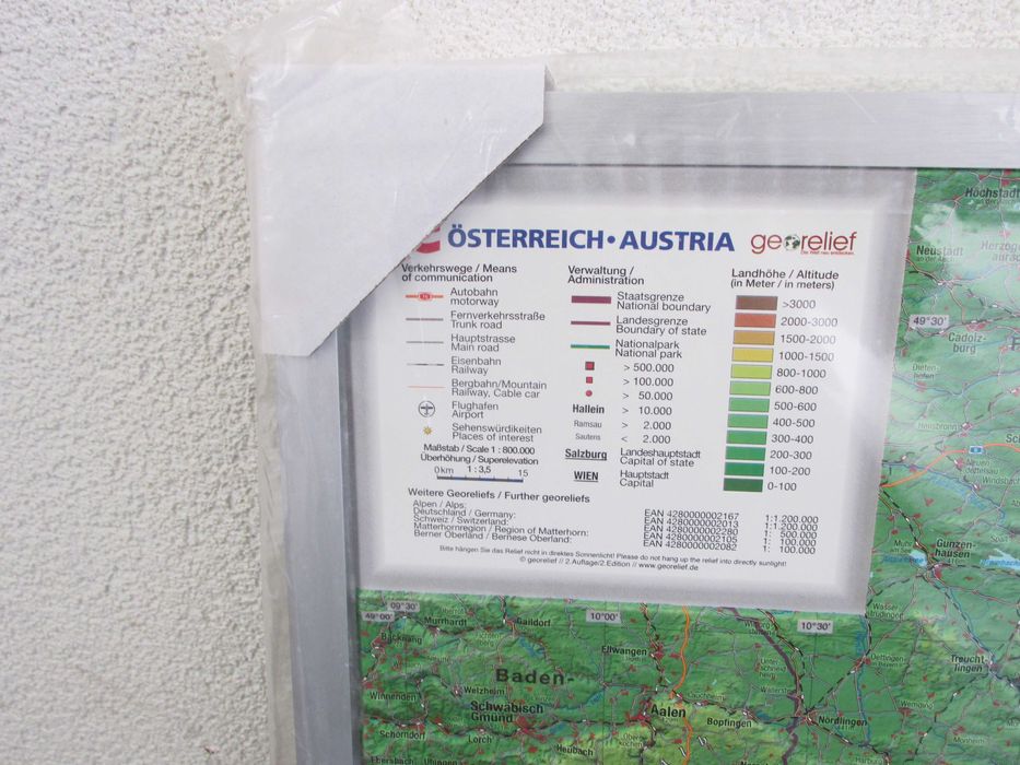 3D Mapa de relevo da Áustria 1:800.000 com moldura de alumínio