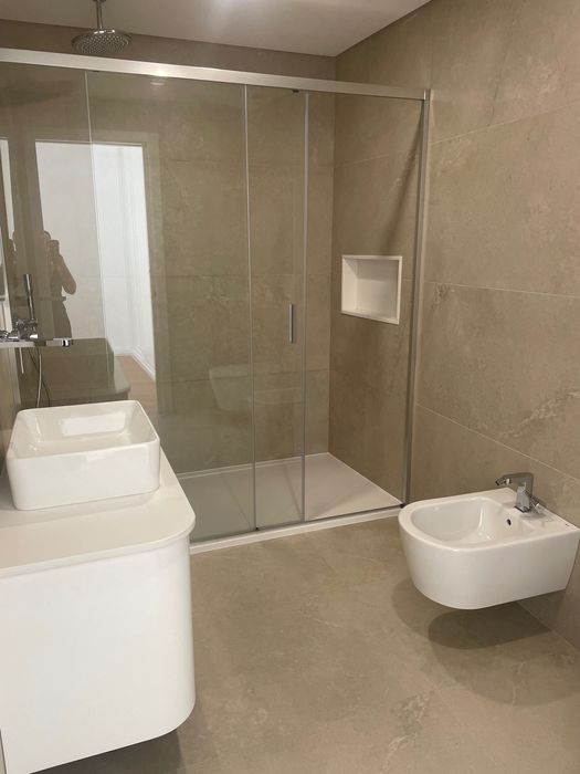 Somos uma empresa que fornece limpezas em casas particularess…