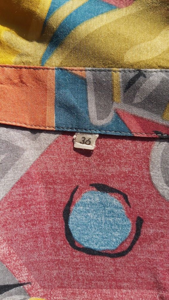 Camisa Vintage fresca e colorida
