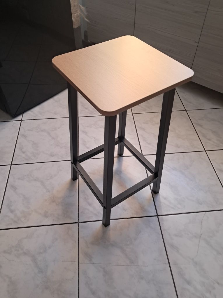 Niwy taboret  hoker