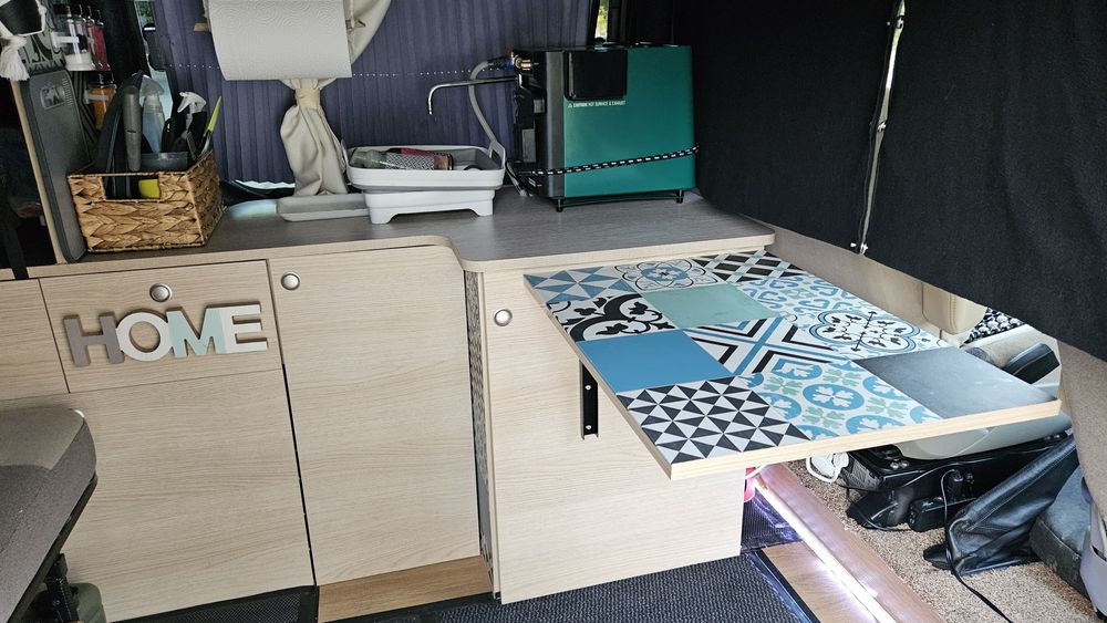 Renault Trafic Kamper 2006r., silnik 2.5, 145KM