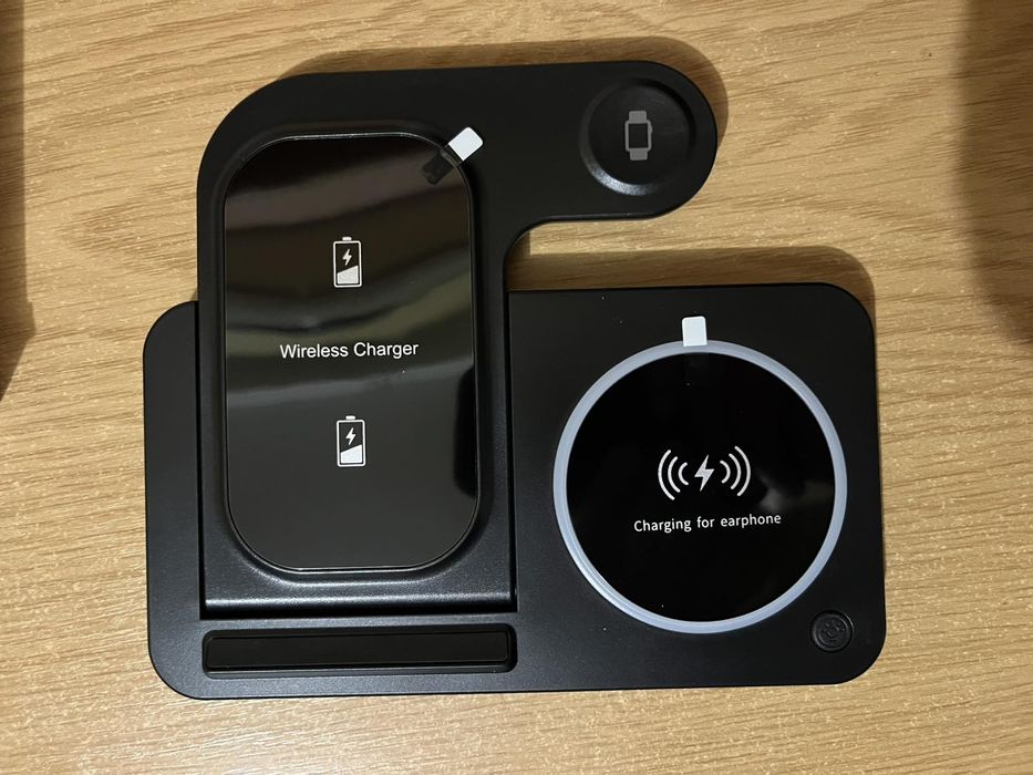 беспроводное зарядное устройство подставка 3 в 1 складная для iPhone 1