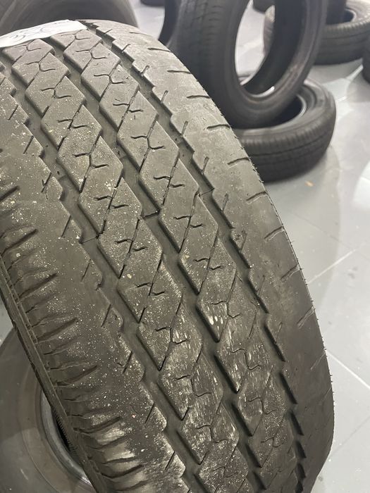 Pneus 225-65-R16 Comercial