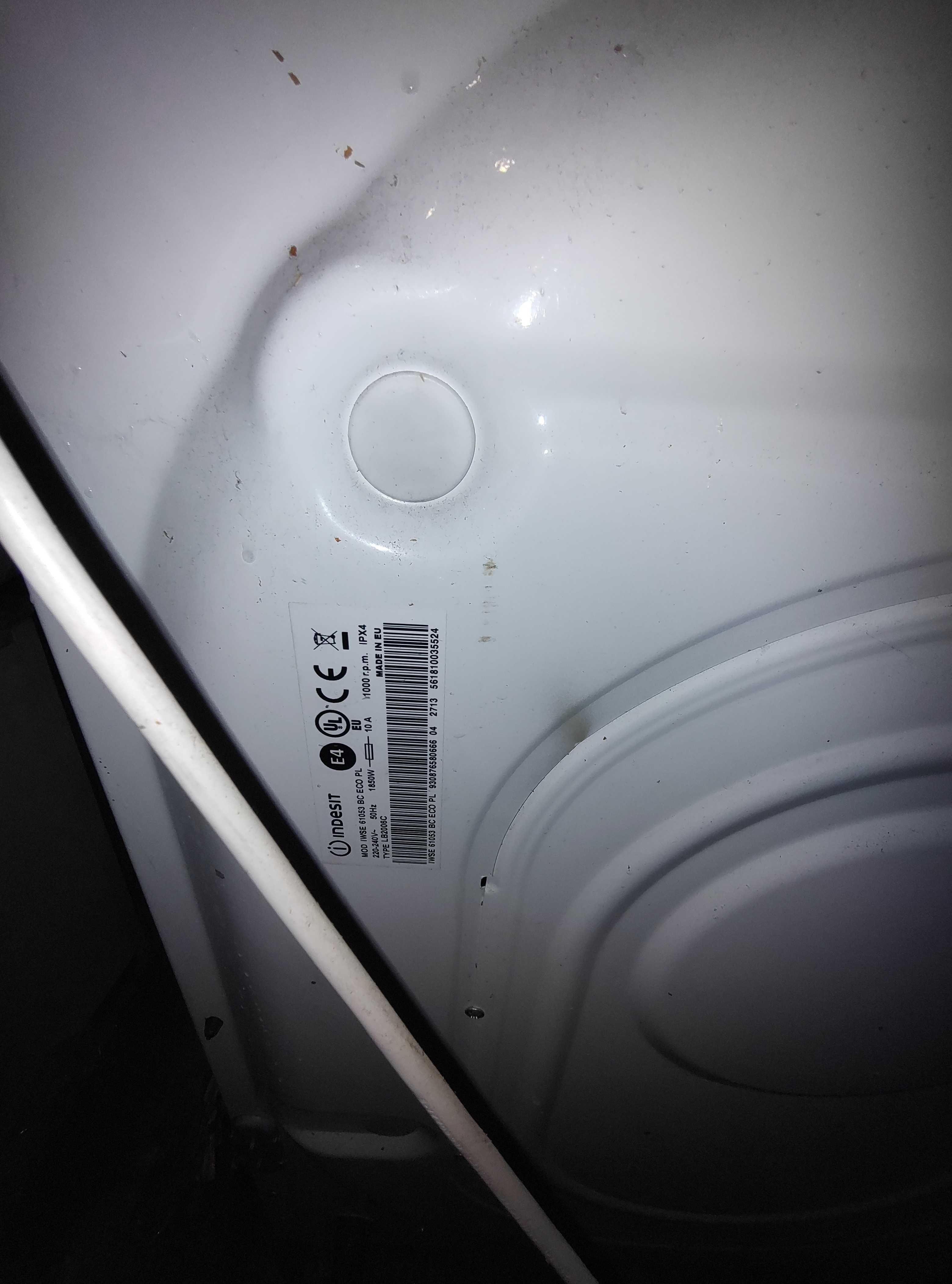 Pralka Indesit do 6 kg