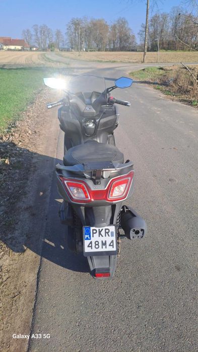 Skuter Kymco Downtown 2016 r. 125 cm3 ważne OC i przegląd