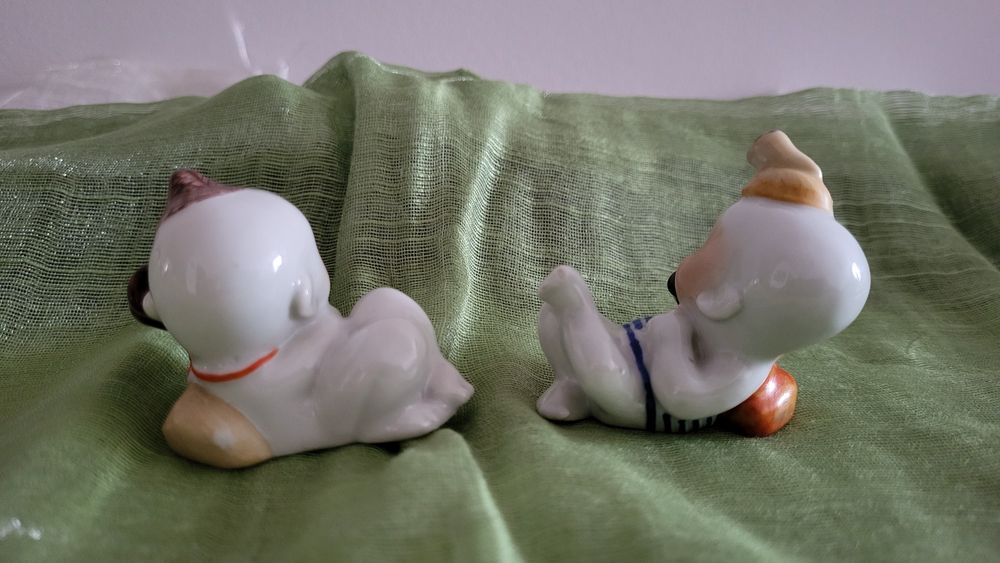 Figurki porcelanowe Ćmielów Chodzież seria biurowa