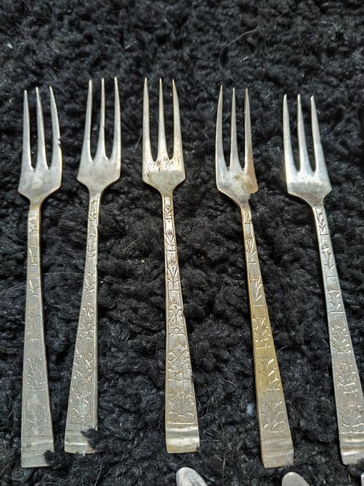 Sztućce stare z pudełkiem vintage