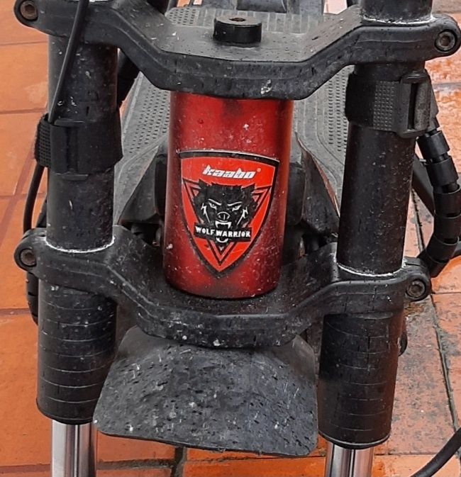 Trotinete KAABO com muita potência (+ ou - 2,5cv)