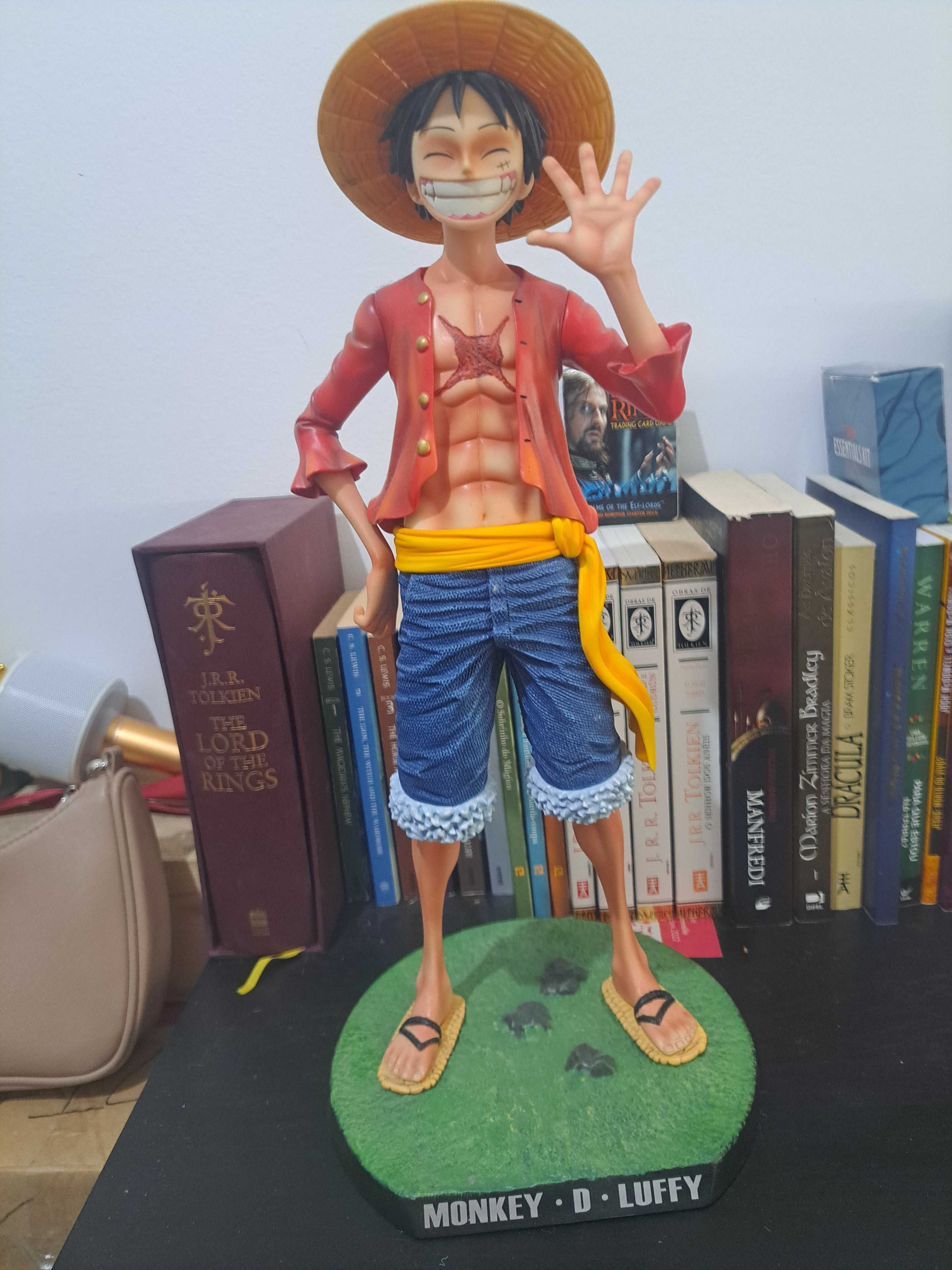 Estátua Luffy - 48 cm