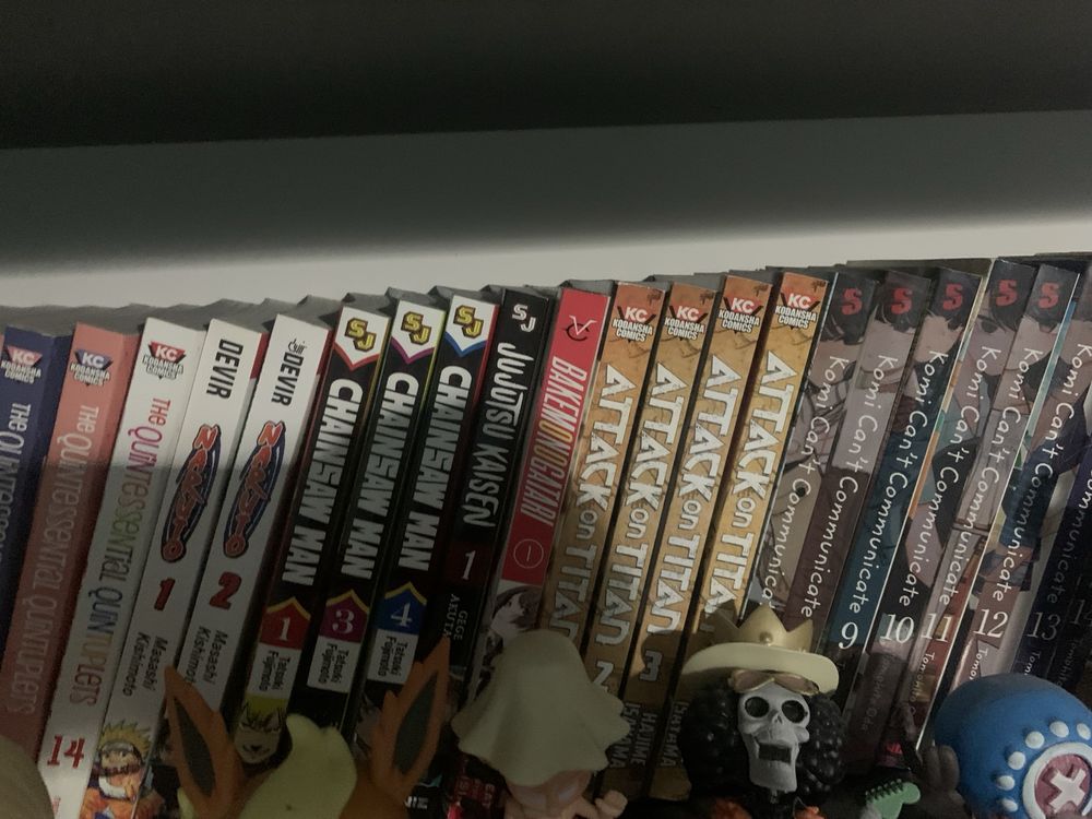 Mangas de varias colecoes