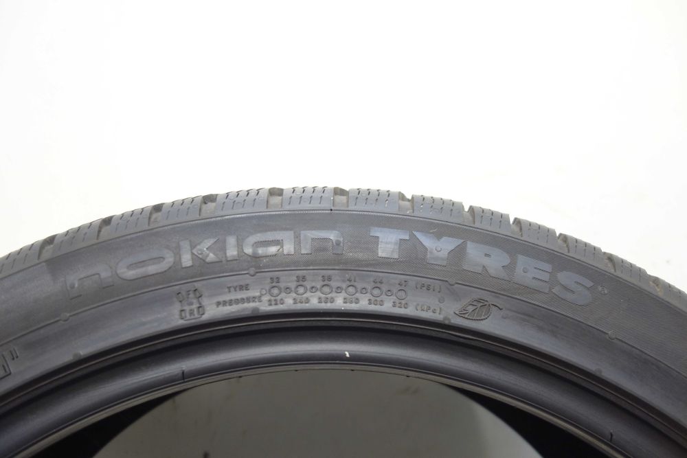 Opony zimowe 245/40/19 - NOKIAN Wr Snowproof P XL