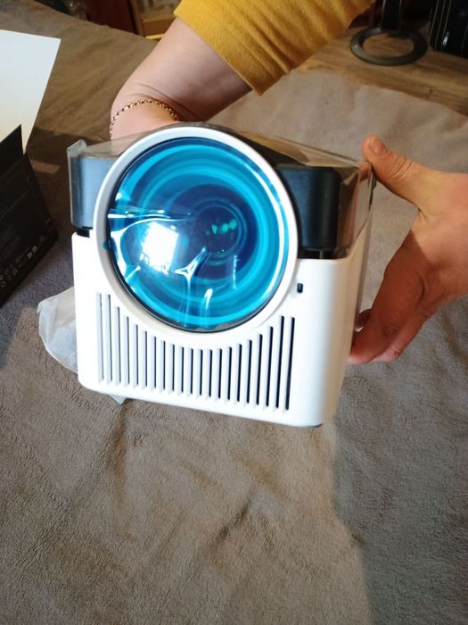 Проектор magcubic  hy-450 широкоформатний 8К