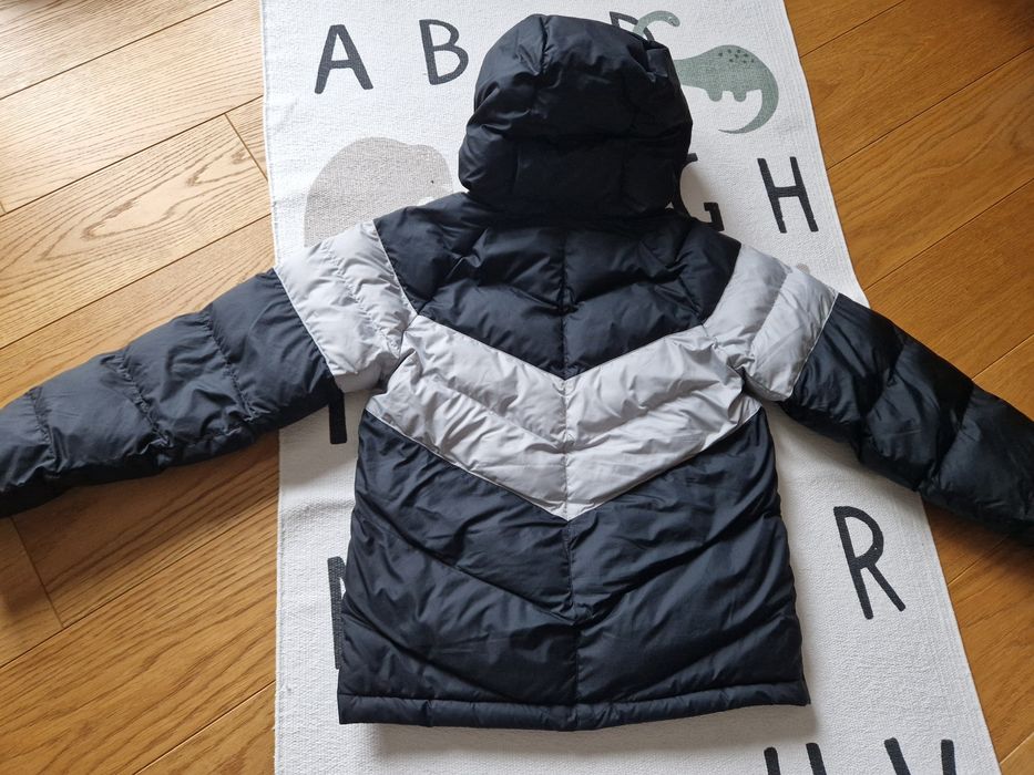 Kurtka zimowa Nike Sportswear rozmiar 128-137