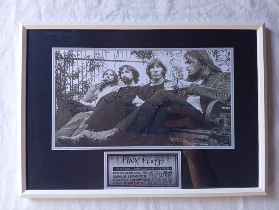 Moldura Pink Floyd Band com Autógrafos (A4)