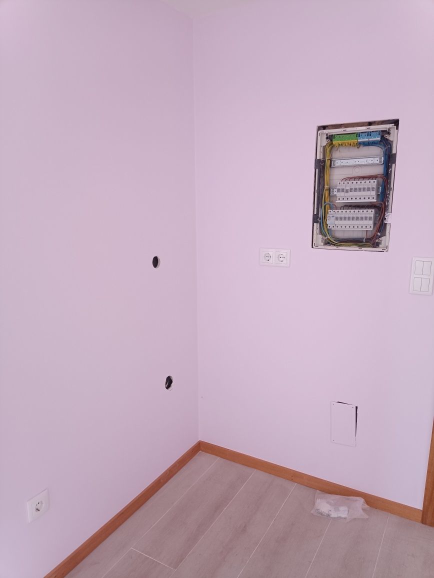 Vende se moradia em Pedroso