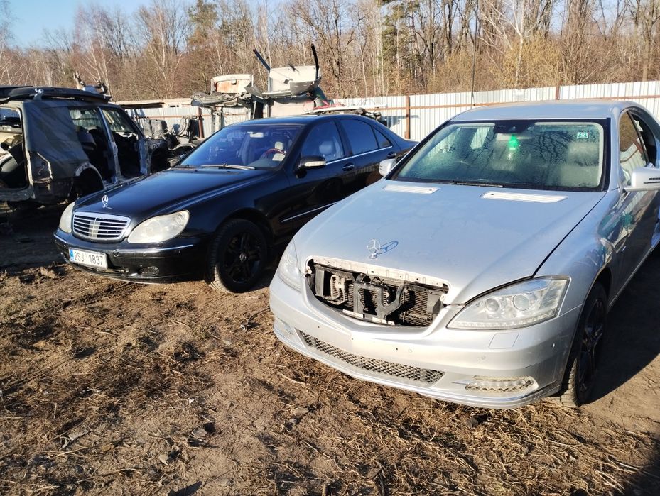 Салон руль приборна панель музика карта Mercedes W212 w220 w221 шрот