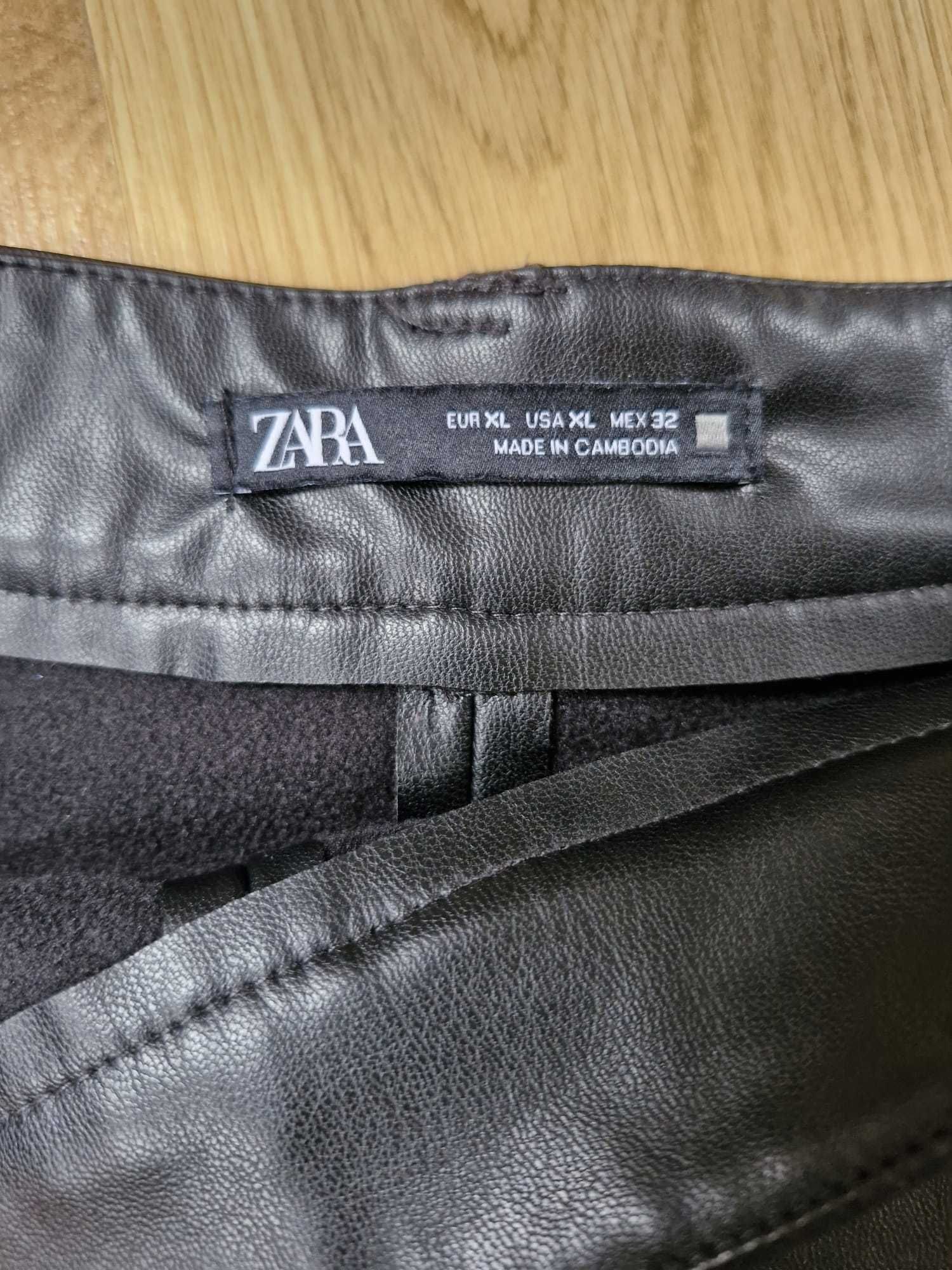 czarna skórzana spódniczka mini Zara