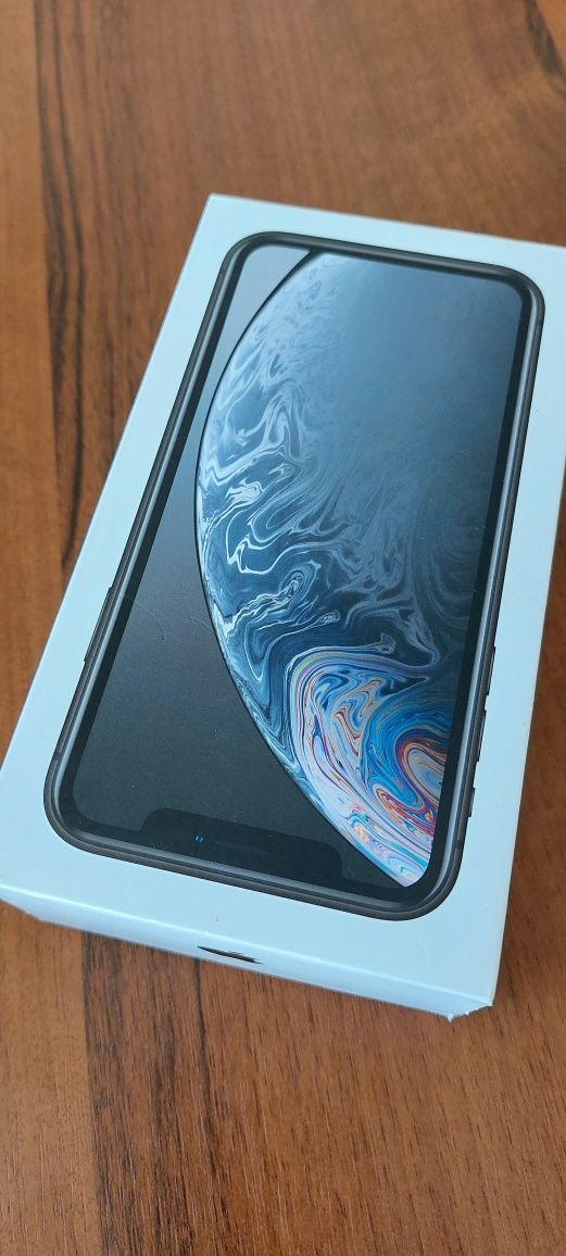 Телефон IPhone Xr 64Г