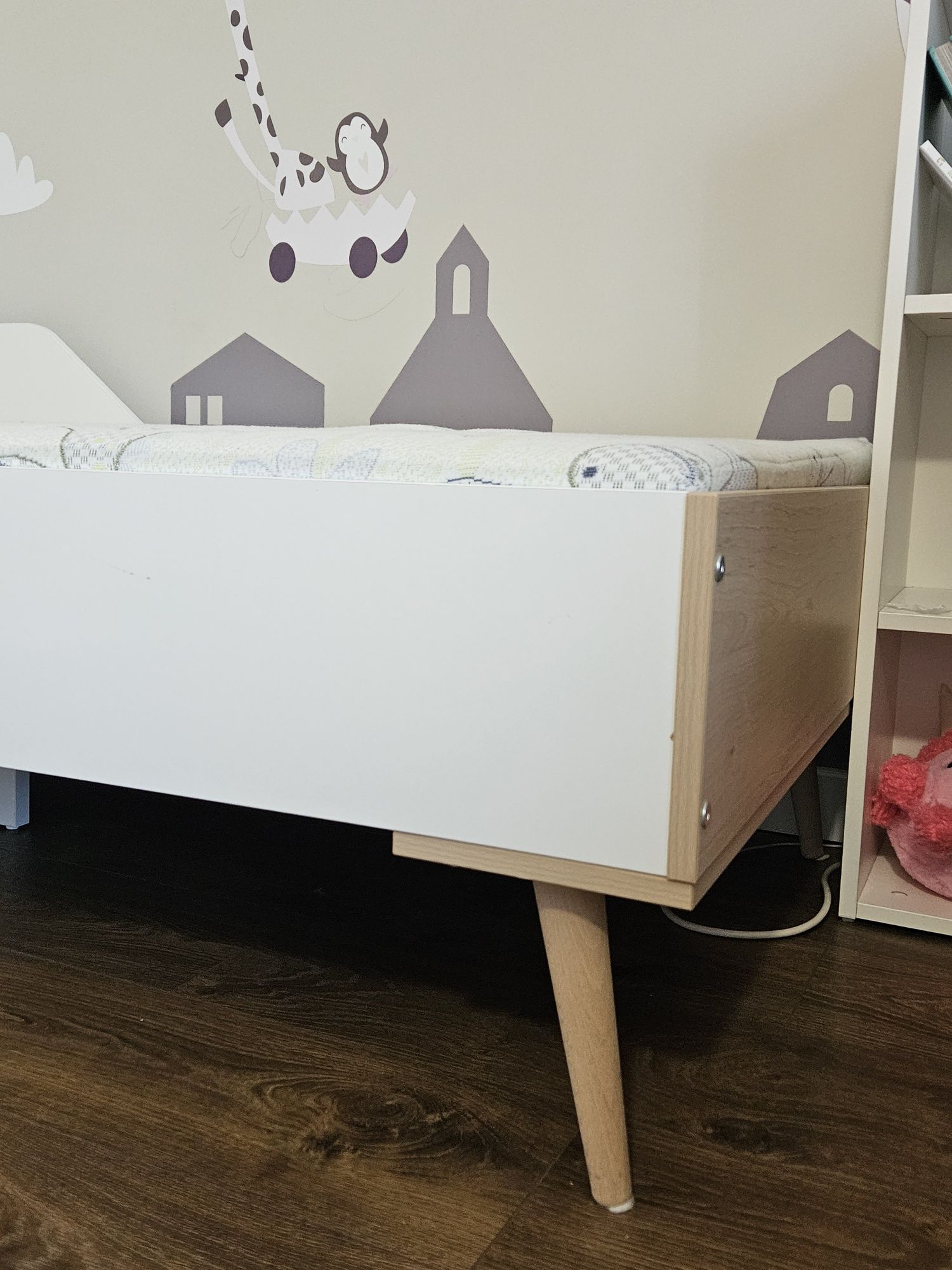 Łóżko Klupś 180×80 z materacem  BDB