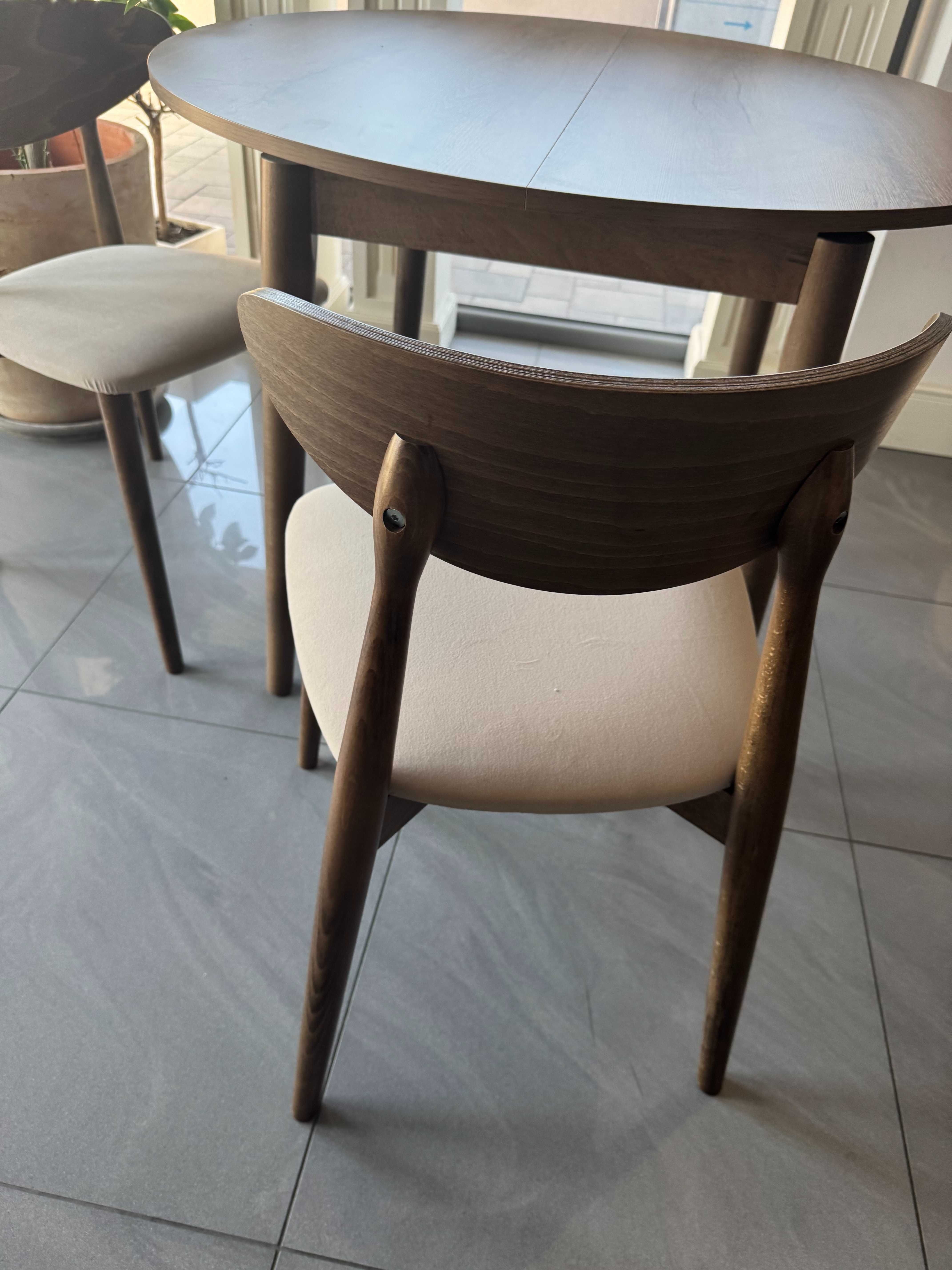 Zestaw mebli Stół FI 100 cm + 4x krzesło