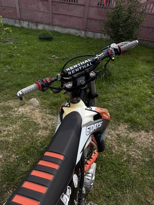 Мотоцикл Exdrive Profactory 300