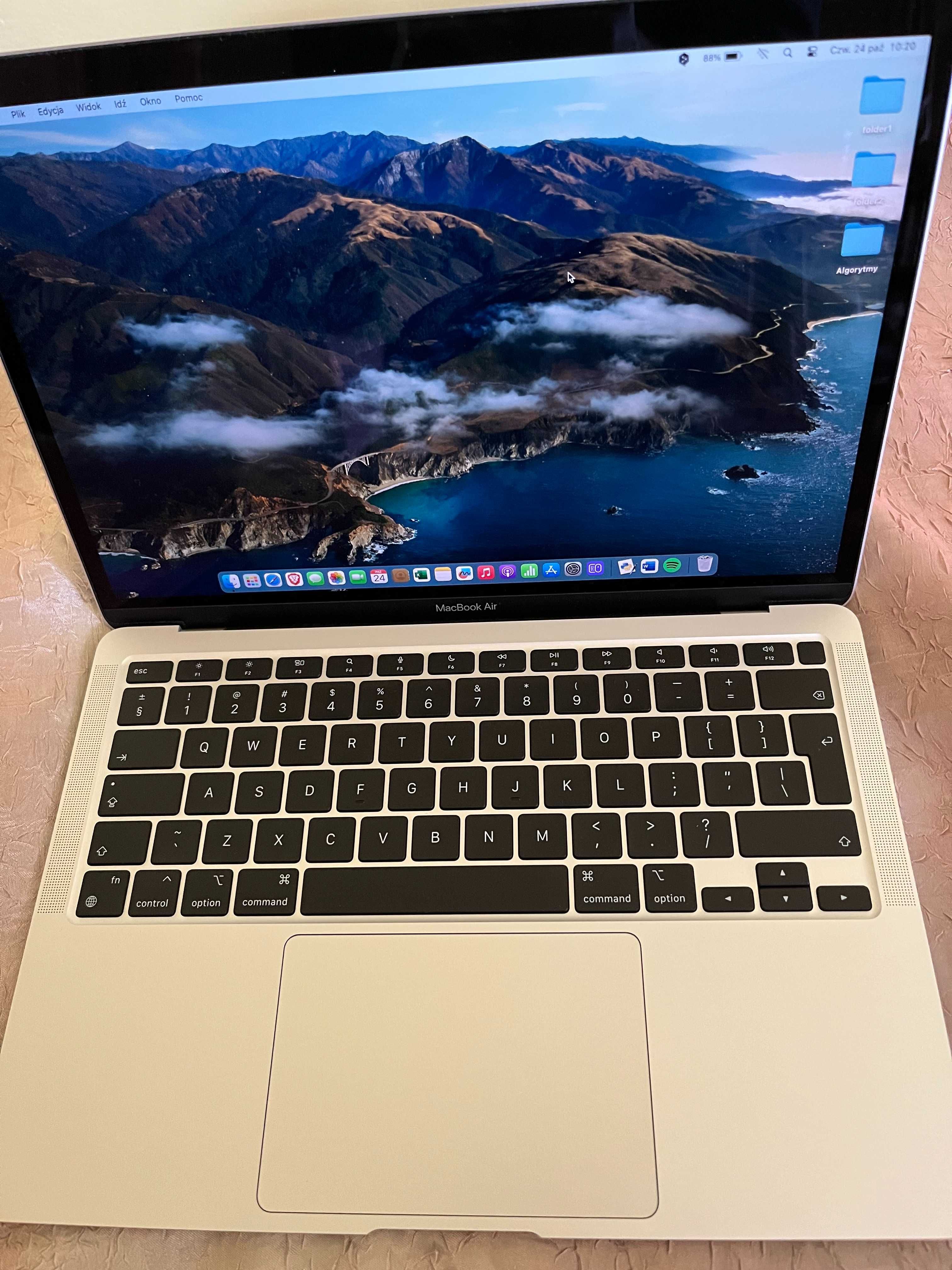 MacBook Air M1 16GB/256GB