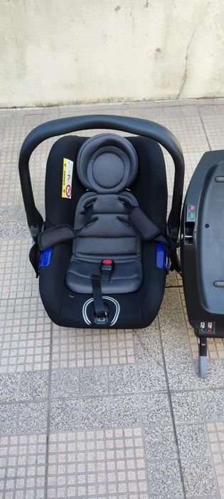 Conjunto carrinho + ovo isofix marca Jané