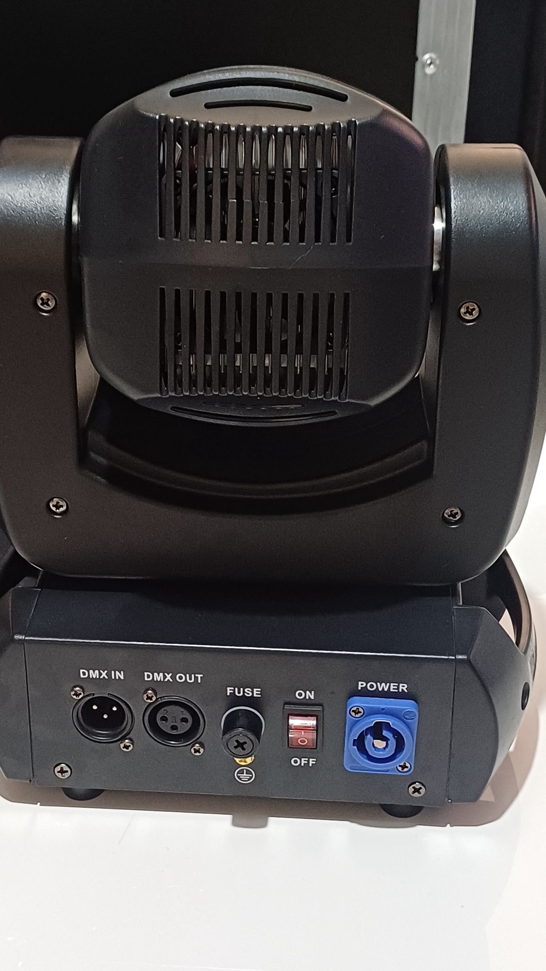 2 Glowy  moving head beam led plus case 150 w