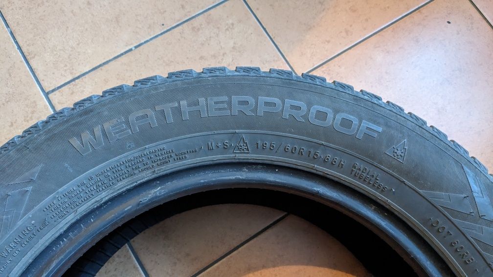 Opona Nokian Weatherproof 195/60/R15 całoroczna