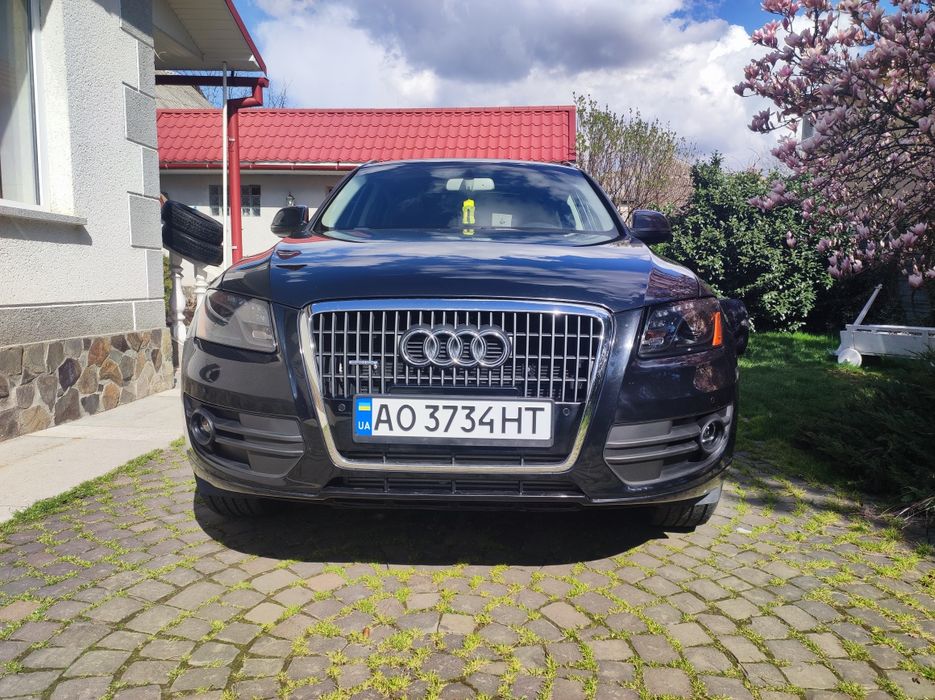 Продам AUDI Q5 Quattro 2012 рік
