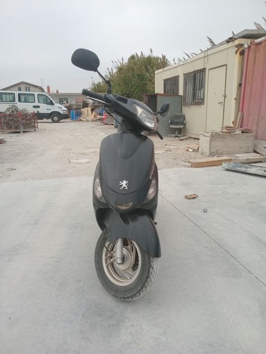 Peugeot scooter 2009 vendo ou troco