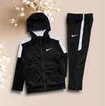 Спортивний костюм Nike оригінал на 5/6 років