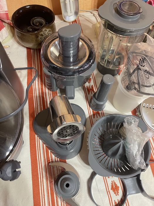 Продам Кухонний комбайн